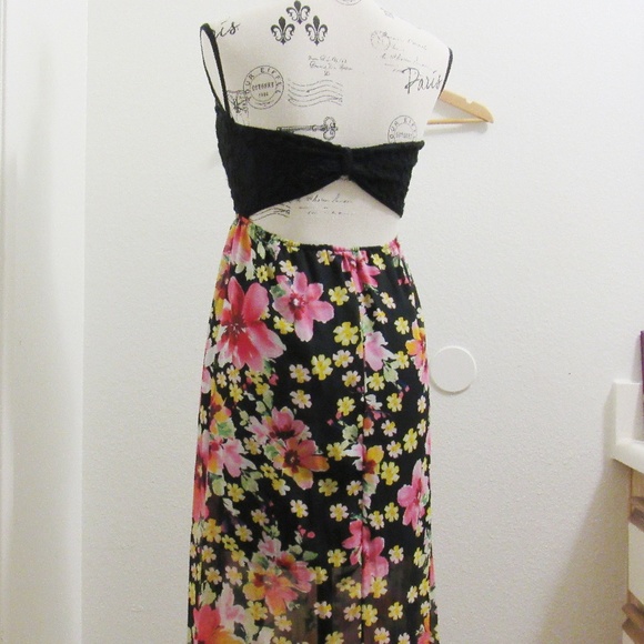 H&M STRAPLESS FLORAL MAXI DRESS - Picture 2 of 8